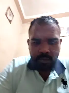 Snapshot of ListedLoin chatting on 4, 10, 2025 ListedLoin online show from 4, 10, 2025