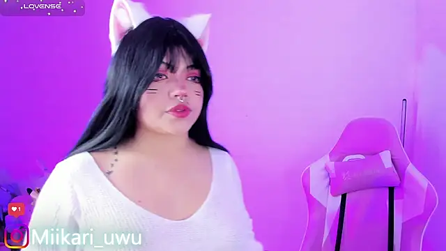 Ahri Elderwood online show from 15, 11, 2025