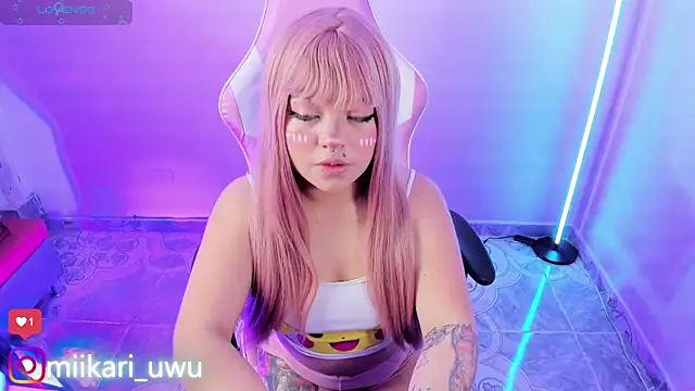 Ahri Elderwood online show from 27, 9, 2025
