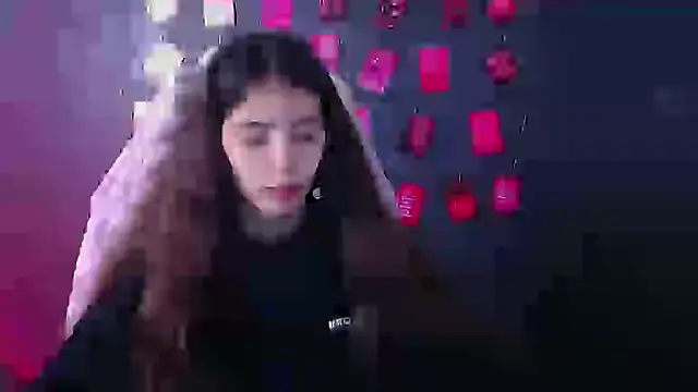 Snapshot of Aishell_ chatting on 2, 11, 2025 Aishell online show from 2, 11, 2025