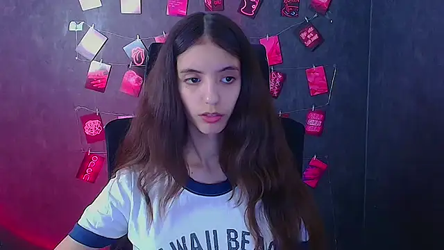 Snapshot of Aishell_ chatting on 28, 11, 2025 Aishell online show from 28, 11, 2025