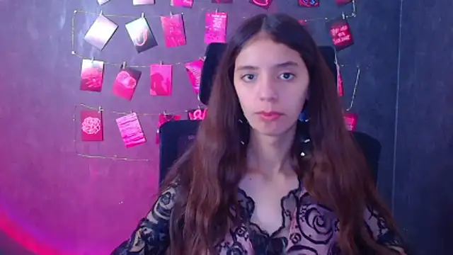 Snapshot of Aishell_ chatting on 28, 10, 2025 Aishell online show from 28, 10, 2025