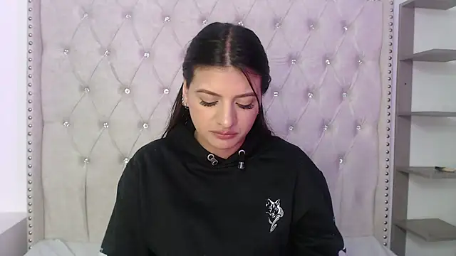 Abril Squirt online show from 15, 11, 2025