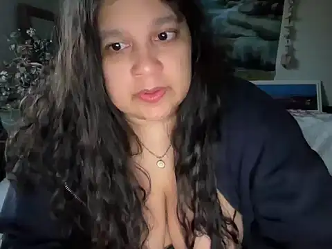 MelanieFawker online show from 1, 11, 2025