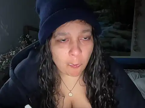 MelanieFawker online show from 2, 10, 2025