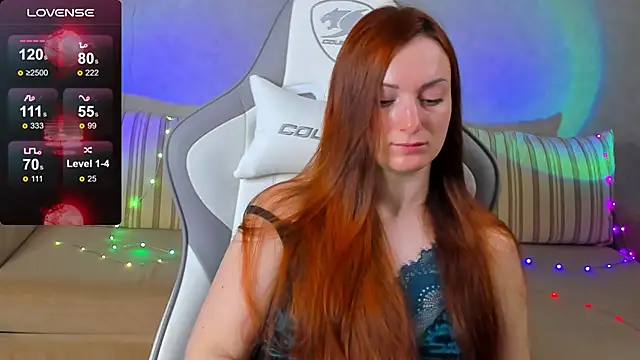 Snapshot of FlamyGold chatting on 30, 10, 2025 FlamyGold online show from 30, 10, 2025