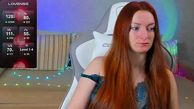 Snapshot of FlamyGold chatting on 3, 11, 2025 FlamyGold online show from 3, 11, 2025