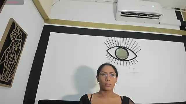 Snapshot of EmilyGomezLS chatting on 18, 7, 2026 EmilyGomezLS online show from 18, 7, 2026