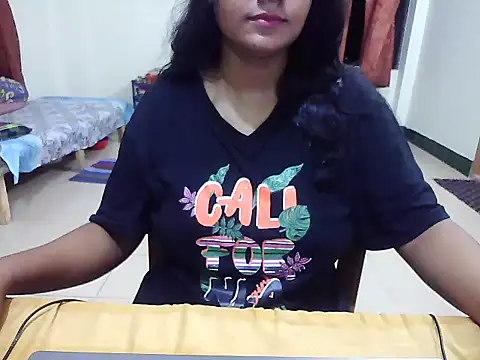 JustinaIra online show from 2, 10, 2025