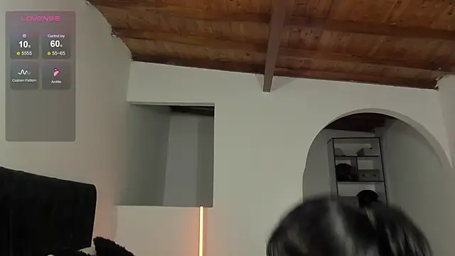 Alanna House1 online show from 18, 1, 2026