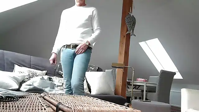 maxmueller321 online show from 16, 4, 2026