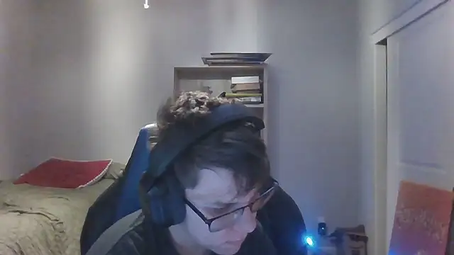 KaliSnow199623 online show from 12, 1, 2026