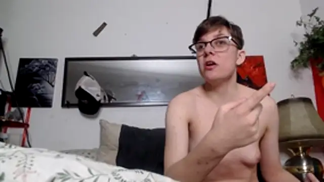 KaliSnow199623 online show from 6, 3, 2026