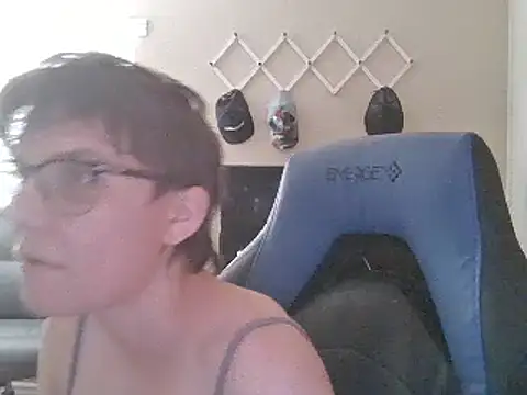 Snapshot of KaliSnow199623 chatting on 3, 2, 2025 KaliSnow199623 online show from 3, 2, 2025