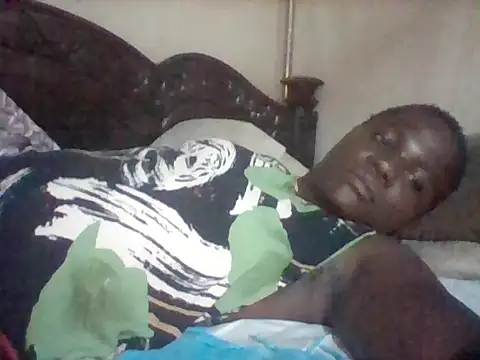 missarpie online show from 28, 11, 2025