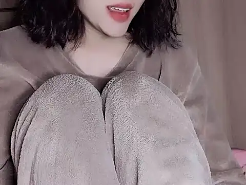 Pink cream online show from 6, 1, 2025