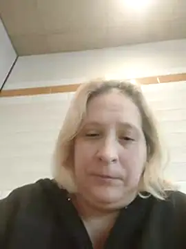 Snapshot of Icedcoffee2024 chatting on 24, 11, 2025 Icedcoffee2024 online show from 24, 11, 2025