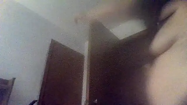 Snapshot of Icedcoffee2024 chatting on 15, 10, 2025 Icedcoffee2024 online show from 15, 10, 2025