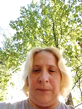 Snapshot of Icedcoffee2024 chatting on 8, 10, 2025 Icedcoffee2024 online show from 8, 10, 2025