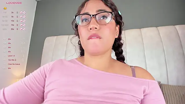 MelissaKarterrs online show from 26, 2, 2025
