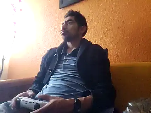 Angel Coronel online show from 5, 12, 2024