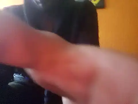 Angel Coronel online show from 5, 2, 2025