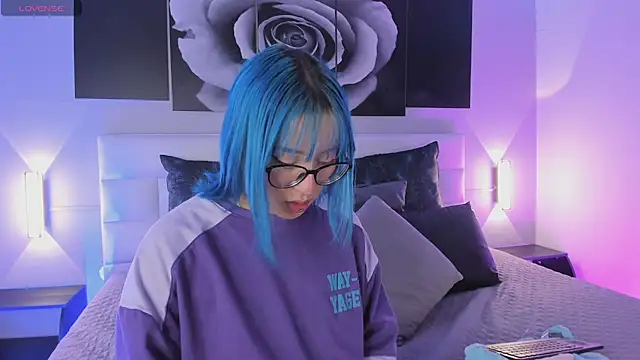 sofi bakerr online show from 14, 10, 2025