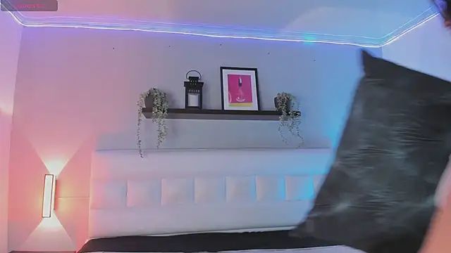 sofi bakerr online show from 19, 2, 2026