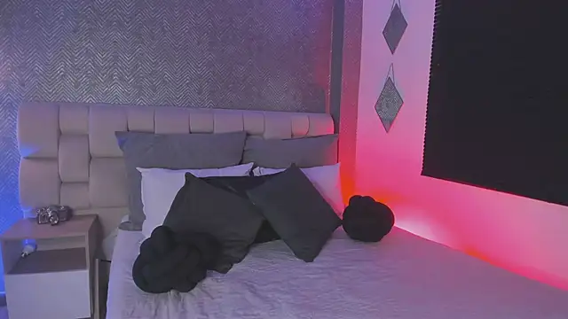 sofi bakerr online show from 28, 2, 2026