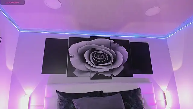 sofi bakerr online show from 5, 11, 2025