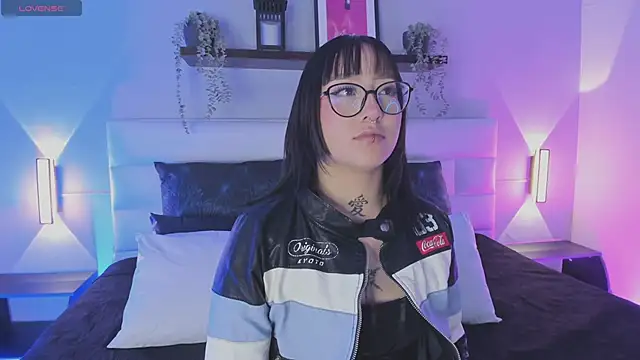 sofi bakerr online show from 25, 3, 2026