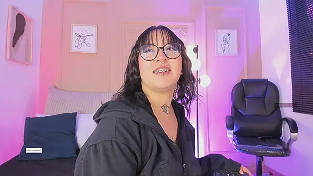 sofi bakerr online show from 21, 4, 2026