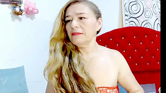 Snapshot of GoddessMature chatting on 28, 5, 2026 GoddessMature online show from 28, 5, 2026