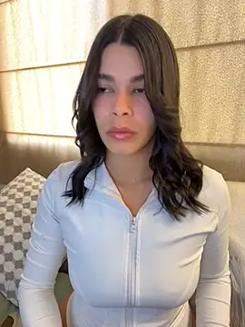 Snapshot of DaryRos chatting on 17, 11, 2025 DaryRos online show from 17, 11, 2025