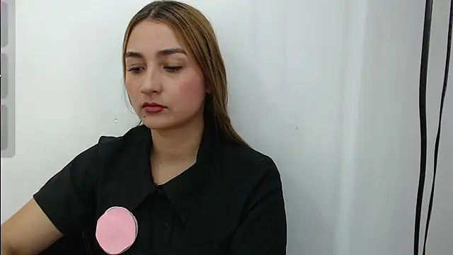 salome  lopez  online show from 20, 11, 2025