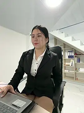 VAL PRINCESS online show from 17, 12, 2025