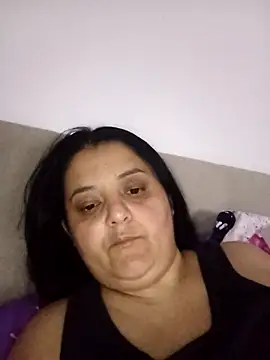 sarahhh1987 online show from 13, 4, 2026