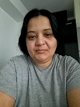 sarahhh1987 online show from 1, 3, 2026