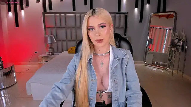 Snapshot of HannaConnor_ chatting on 28, 5, 2026 HannaConnor online show from 28, 5, 2026
