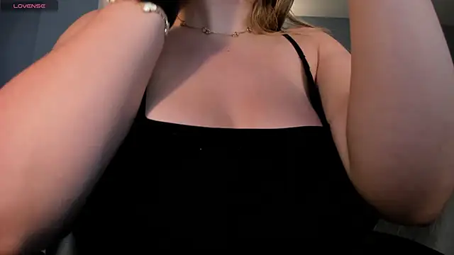 BellaRose X online show from 3, 12, 2025