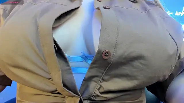 BellaRose X online show from 15, 12, 2025