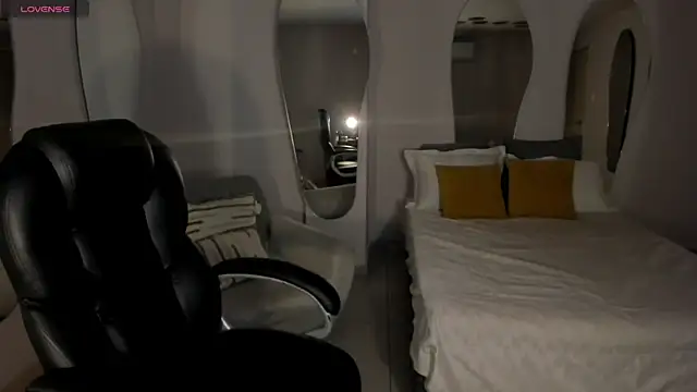 BellaRose X online show from 20, 12, 2025