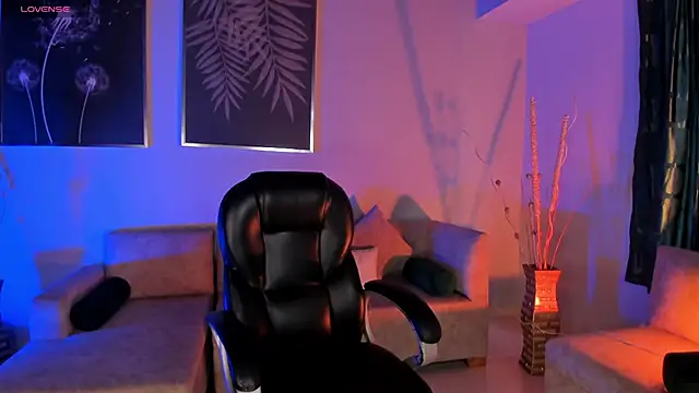 ViolettHansson online show from 17, 12, 2025