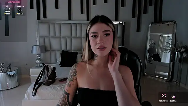 ViolettHansson online show from 17, 2, 2026