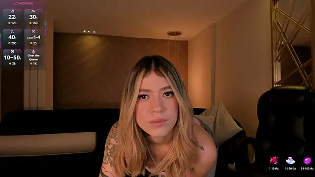 ViolettHansson online show from 10, 1, 2026