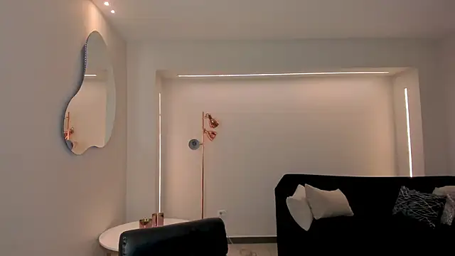 AliceHarper  online show from 11, 4, 2026