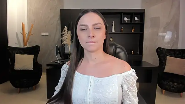 Snapshot of AliceHarper_ chatting on 2, 3, 2025 AliceHarper online show from 2, 3, 2025