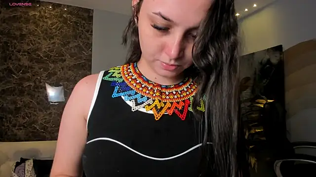 AliceHarper  online show from 13, 3, 2026