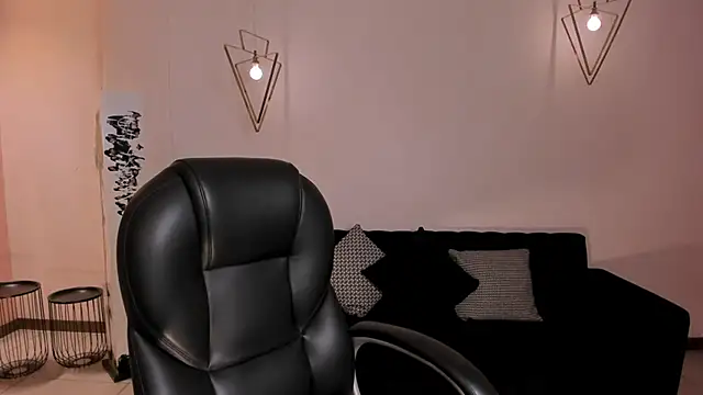 Snapshot of AliceHarper_ chatting on 23, 9, 2025 AliceHarper online show from 23, 9, 2025