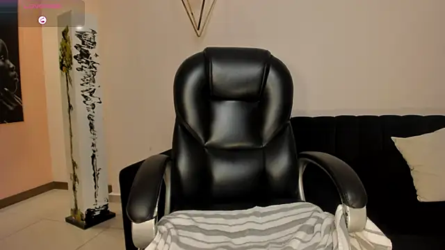 AliceHarper  online show from 28, 4, 2026